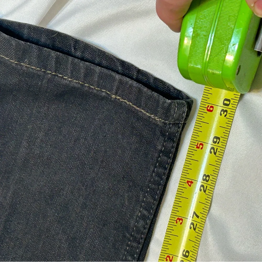 Levi's Men's Dark Black Straight Jeans